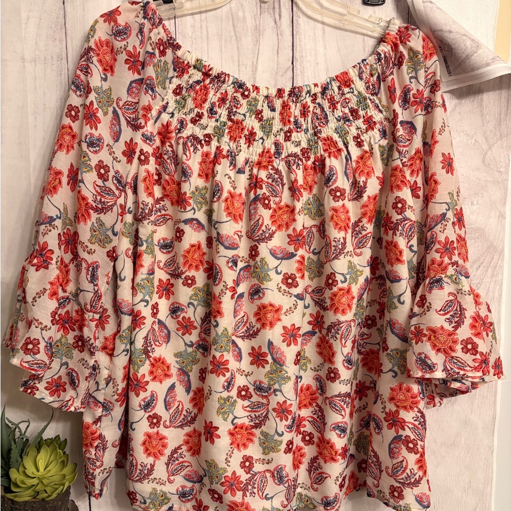 Beachlunchlounge Cream Smocked 3/4 Sleeve Blouse